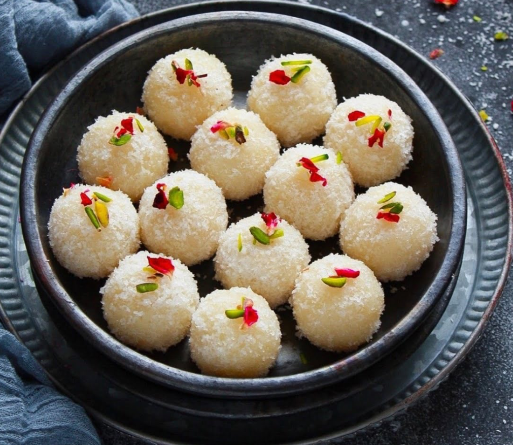 coconut ladoo